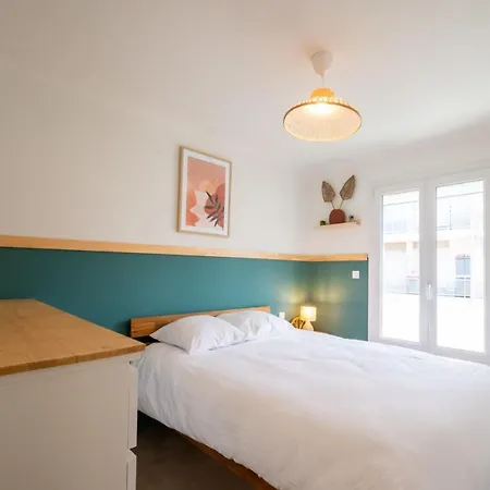 Nice 58m Near The Beach Historical Center Appartement Antibes